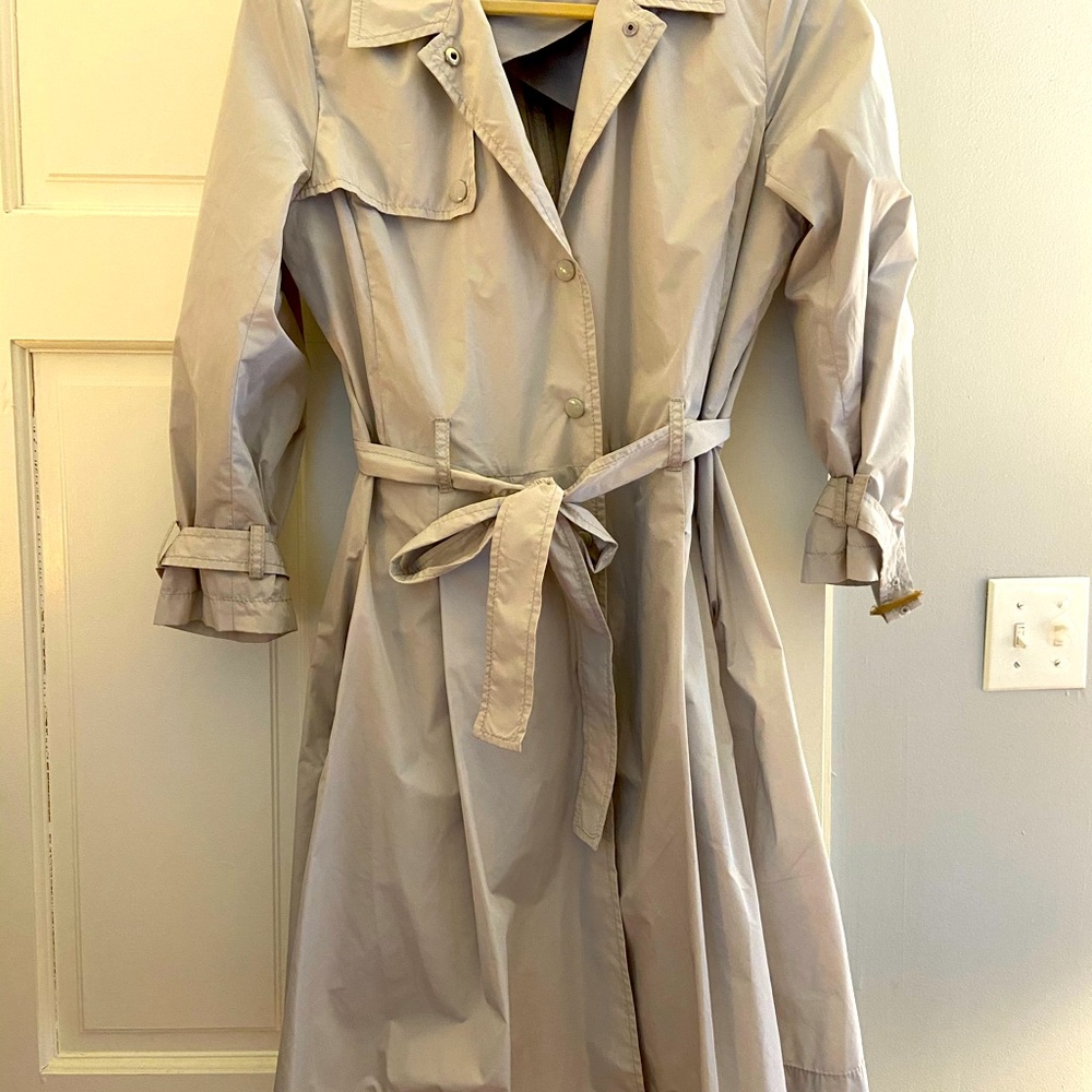 EUC Club Monaco rain jacket